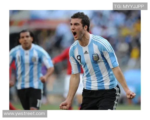 正品足球明星卡全解析揭秘收藏价值与市场动态