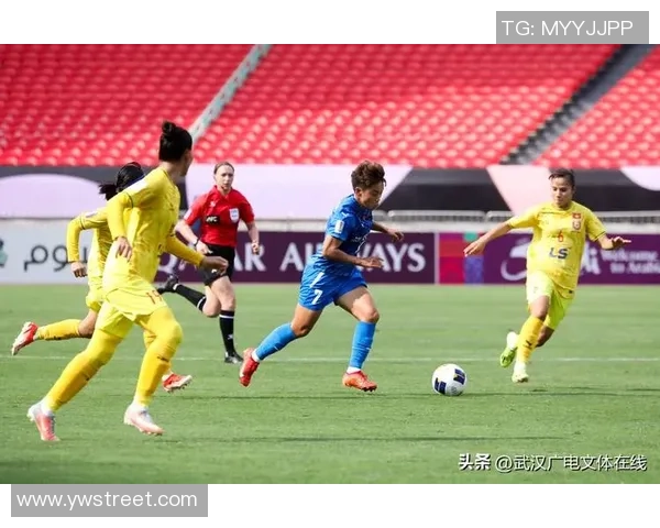 武汉足球队在锦标赛中的战术分析与表现评估